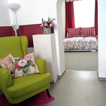 Apartman 4U Centrum + Free Parking Appartement Olomouc Buitenkant foto