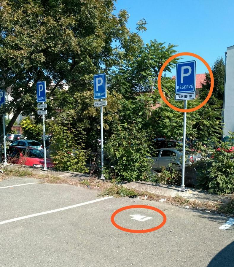 Apartman 4U Centrum + Free Parking Appartement Olomouc Buitenkant foto